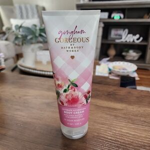 Bath & Body Works | Gingham Gorgeous Body Cream
